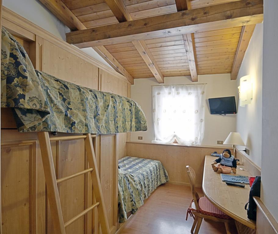 Appartamenti Barisetti Cortina d'Ampezzo Room photo